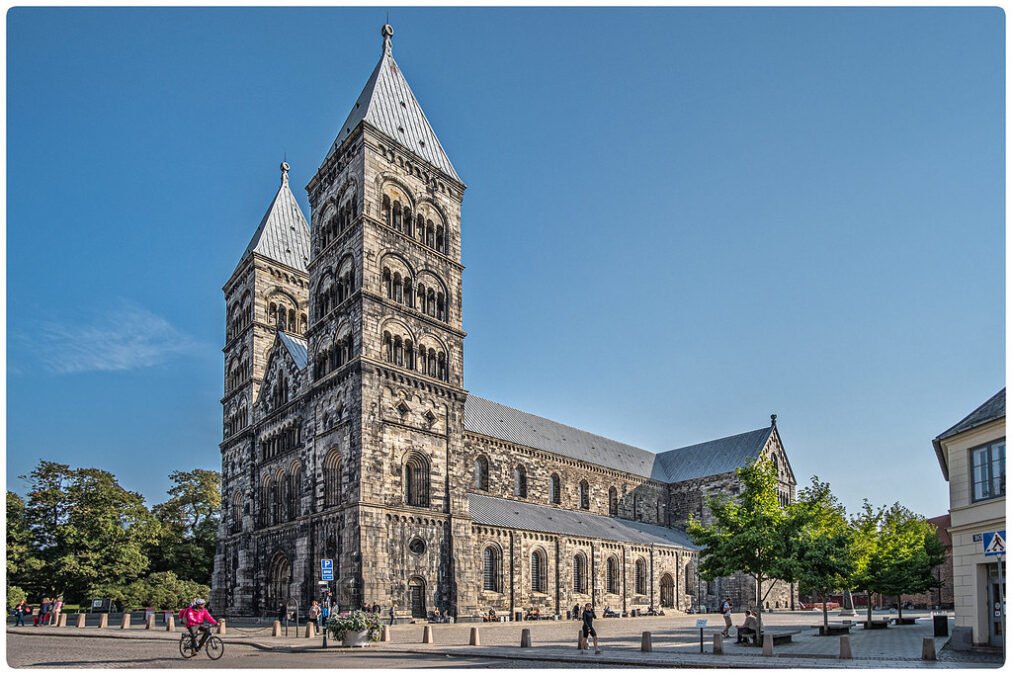 Lund Cathedral; Romanesque Architecture