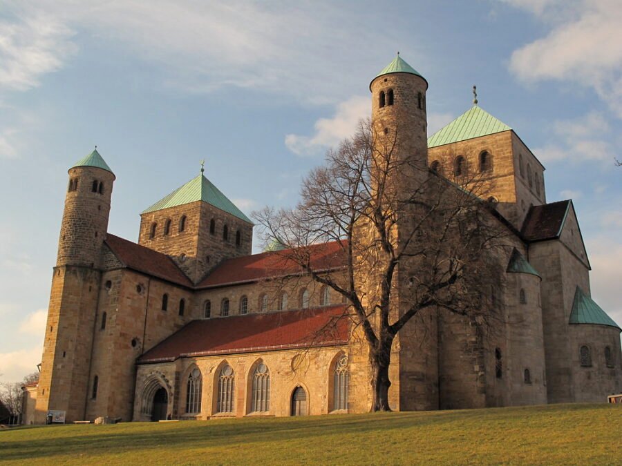 St. Michael's Church, Hildesheim; Romanesque architecture